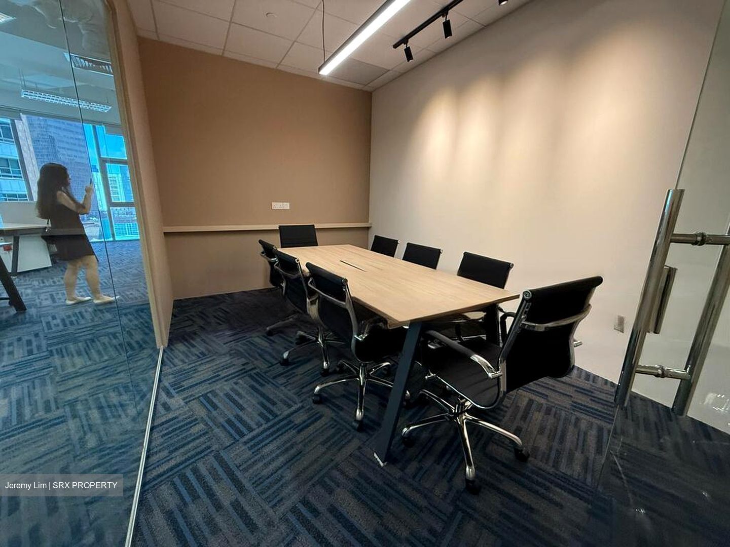 PLUS (D1), Office #486374991